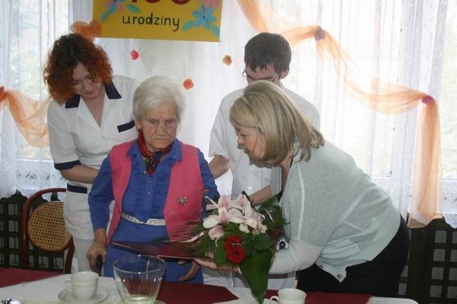 Józefa Grochowska świętowała setne urodziny