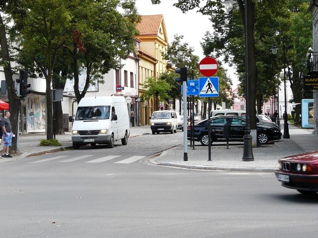 Nowa organizacja ruchu przy sieradzkim rynku