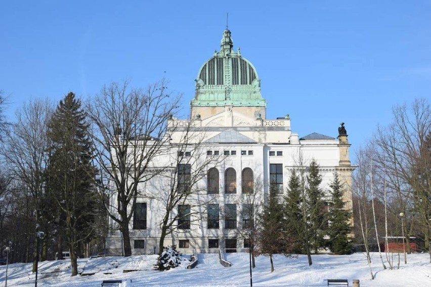 Będzie remont Miejskiego Domu Kultury i Tivoli! Sprawdź szczegóły! [ZDJĘCIA]