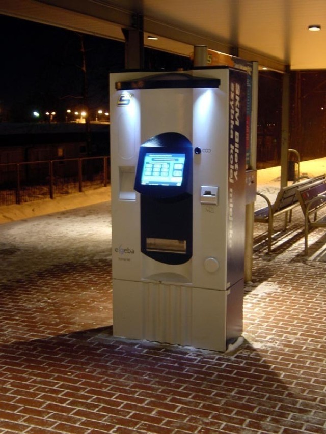 Automat na stacji Sopot Kamienny Potok Fot. Tomasz Kolowski