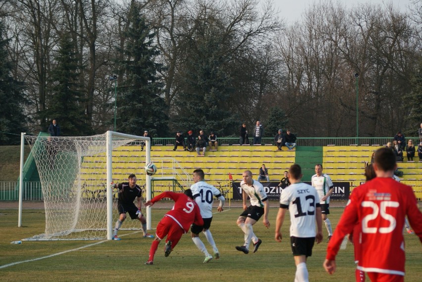 Warta Sieradz - Lechia Tomaszów 2:3