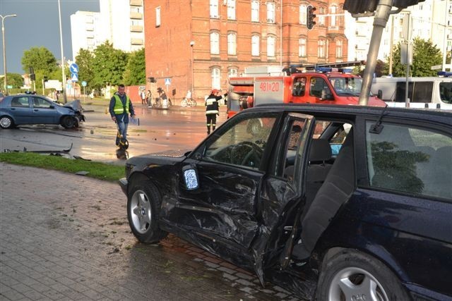 Malbork: Groźny wypadek na alei Rodła. Dwie kobiety zostały ranne