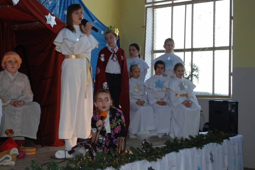 Jasełka w Szkole Podstawowej w Nakonowie