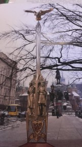 Czy na placu Matejki stanie Maszt Niepodległości?