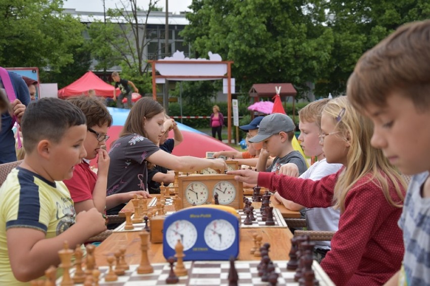Młodzi szachiści pojedynkowali się w Bajkolandzie