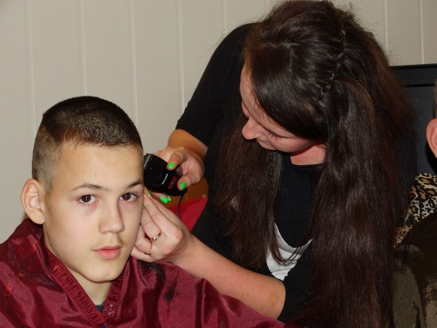 SOSW w Kole: Salon fryzjerski w internacie