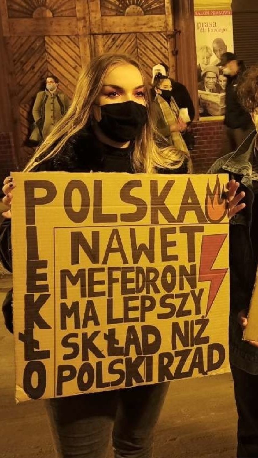 Strajk Kobiet w Kaliszu. Najciekawsze hasła i banery na...