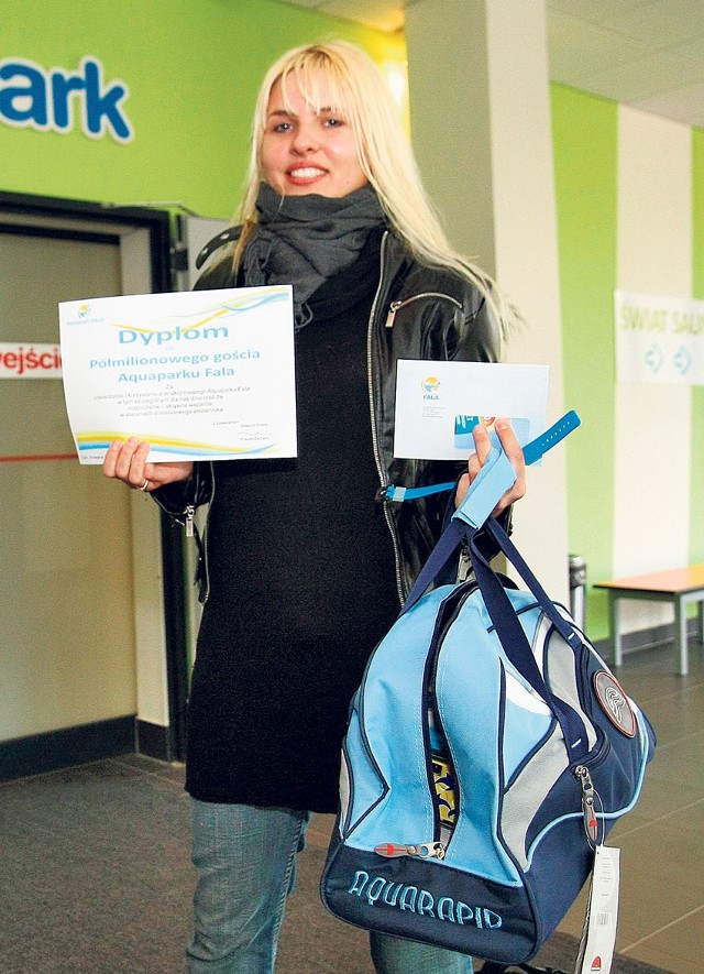 Marysia Bartoszek dostała w nagrodę dyplom, karnet oraz torbę z upominkami.