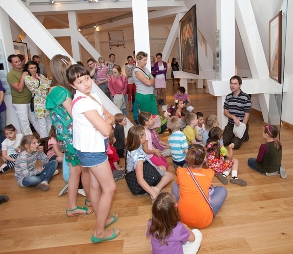 Atrakcje dla dzieci: Kocie ścieżki w Muzeum Narodowym
W...