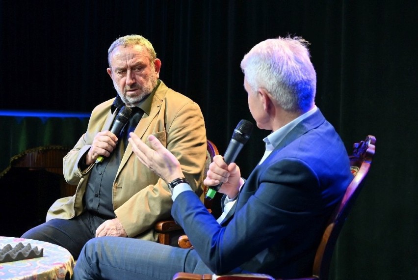 Tadeusz Drozda w Pałacyku Zielińskiego w Kielcach. Na spotkaniu był tłum [ZDJĘCIA, WIDEO] 