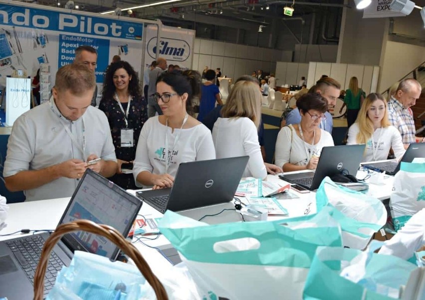 Warsaw Dental Medica Show 2019. Wystawcy, strefy, gwiazdy, kiedy i gdzie Targi Stomatologii i Medycyny Estetycznej