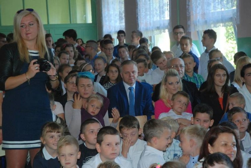 Libidza: Burmistrz Zakrzewski na rozpoczęciu roku szkolnego [FOTO] 