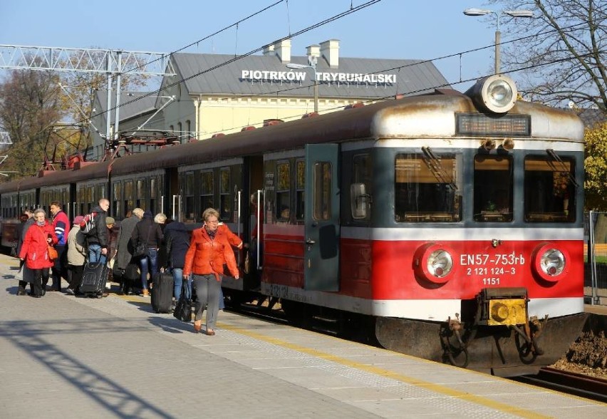Piotrków/Radomsko: PKP Intercity mają przywrócić poranne połączenie do Warszawy