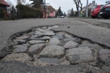 Malbork. 4 mln zł może trafić na drogi w mieście, jeśli radni się zgodzą. Które ulice mają być remontowane? Lista już gotowa