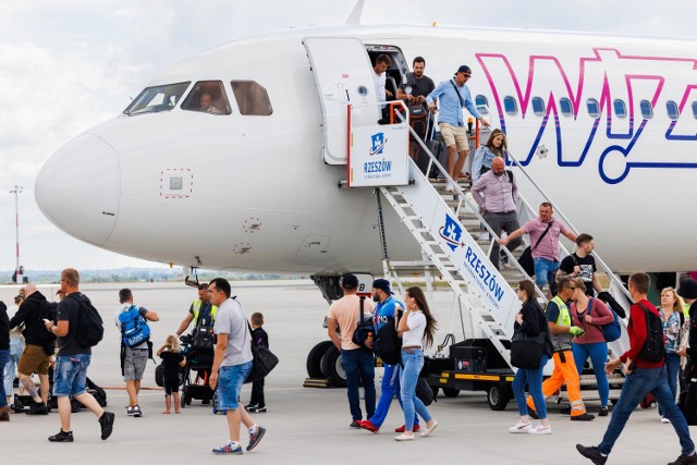 Blisko 80 tysięcy pasażerów obsłużył w czerwcu 2022 r. port lotniczy Rzeszów-Jasionka