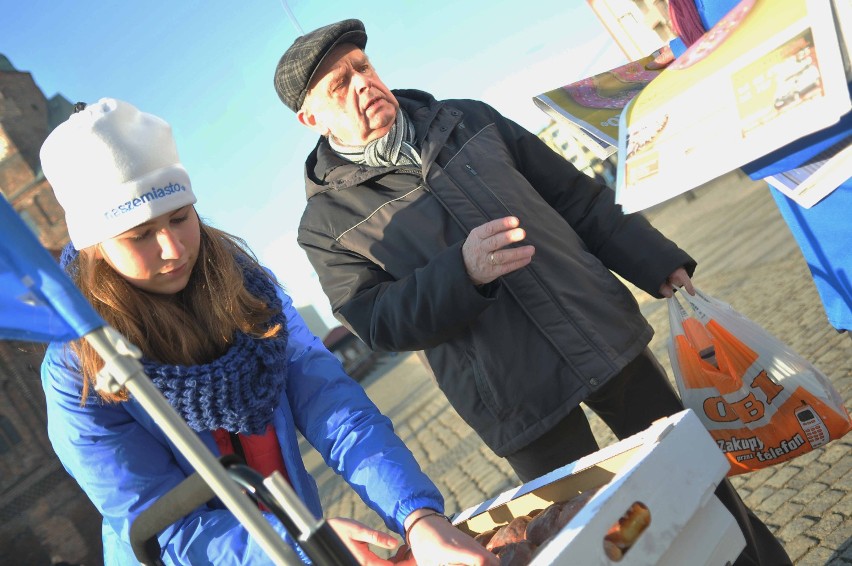 Częstowaliśmy Was dziś pysznymi pączkami. Mieliście okazję ich spróbować? (ZDJECIA)