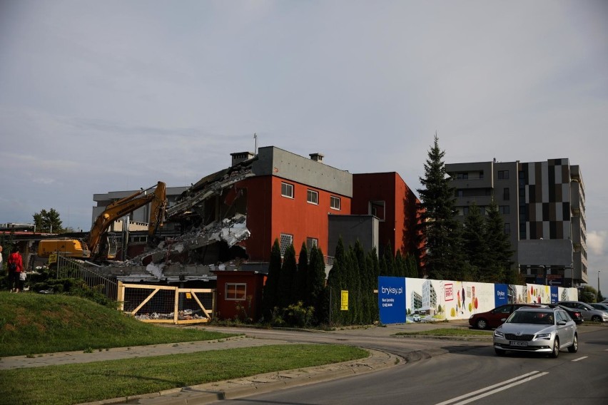 Kraków. Totalna rozwałka sklepu Biedronka w Nowej Hucie