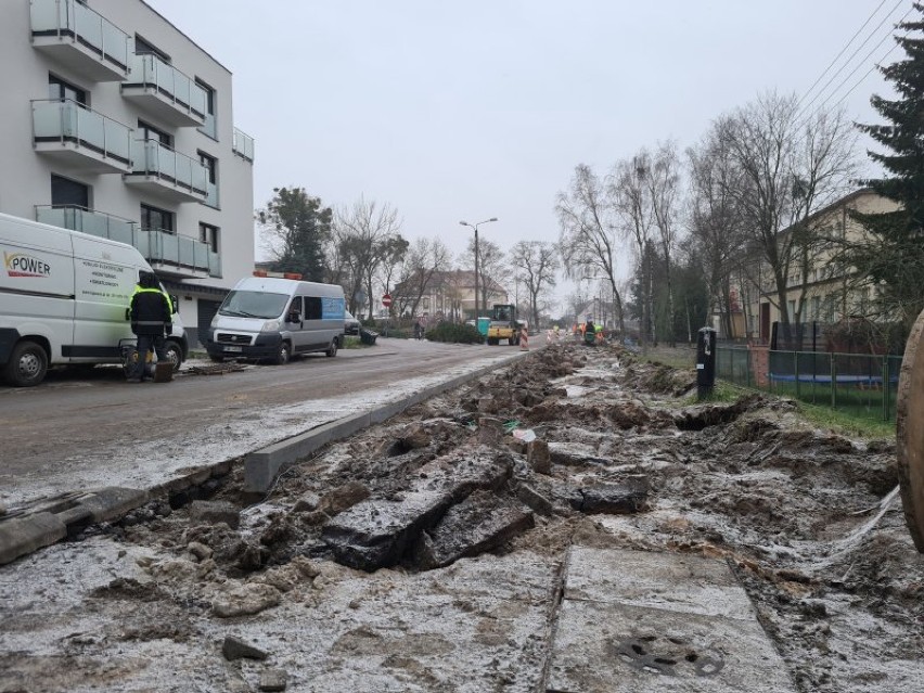 Na ulicy Szkolnej w Obornikach trwają prace remontowe