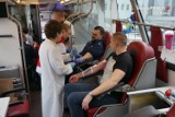 Oddaj krew w Rybniku. Ambulans stanie 4 września pod komendą policji