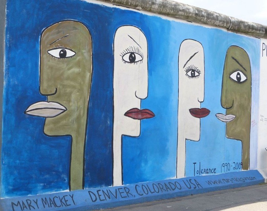 Berlin, East Side Gallery Creative Commons Attribution 3.0...