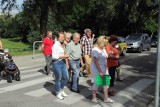 Protest mieszkańców ul. Paganiniego. Domagają się budowy parkingu i chodnika (WIDEO, ZDJĘCIA)