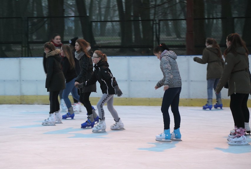 Otwarcie lodowiska w Piotrkowie 2015