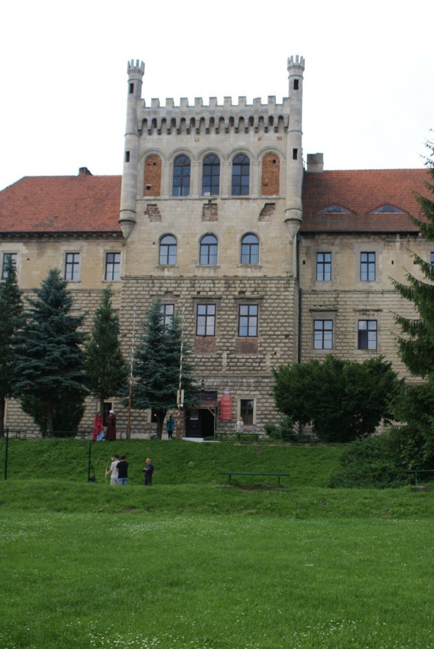 Wejście do zamku. Fot. Henryk Czechowski