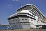 Luksusowy statek wycieczkowy przybył do Gdyni [Zdjęcia + Wideo]