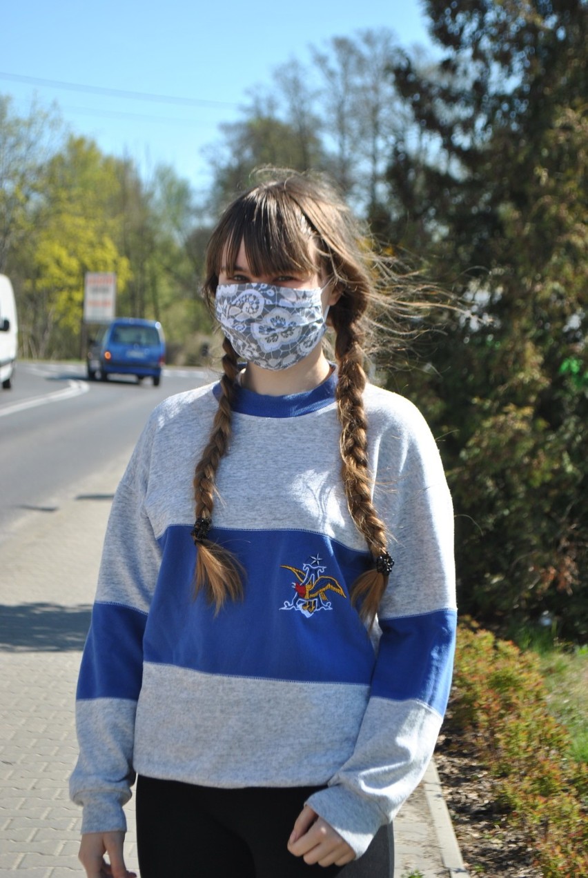 Wolsztynianie stosują się do nakazów i noszą maseczki ochronne