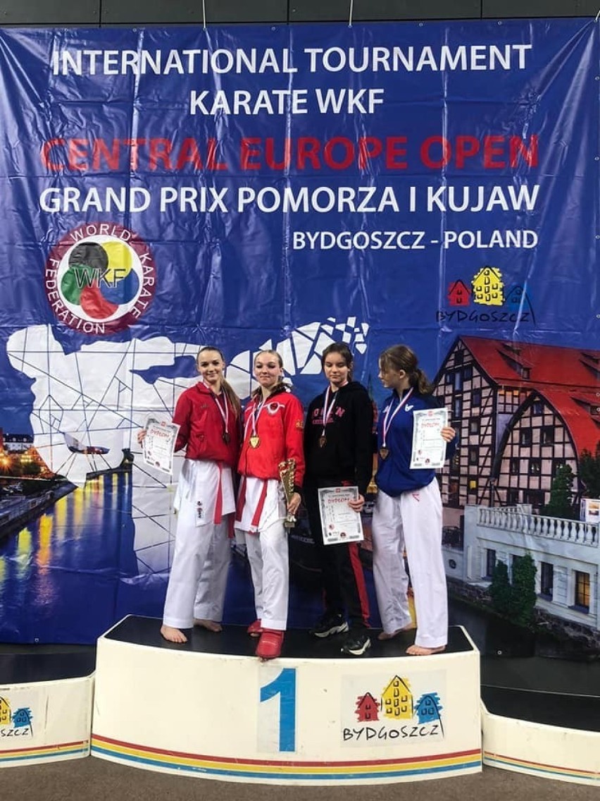 Sukcesy klubu karate Shotokan Lębork podczas zawodów Toruniu i Bydgoszczy