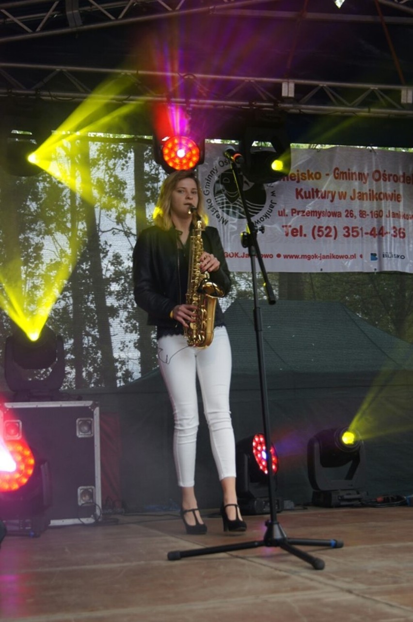 Majowy Piknik Rodzinny w Janikowie. Zaśpiewał zespół M.I.G [zdjęcia]