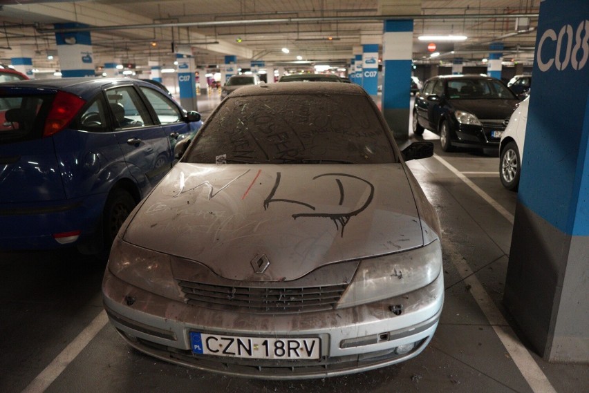 Zarządzający parkingiem galerii handlowej są w trakcie...