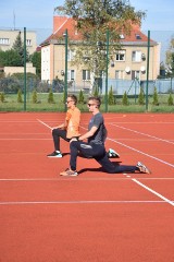 Młodzież spotkała się z polskimi mistrzami lekkoatletyki. Była rozmowa i zajęcia praktyczne  