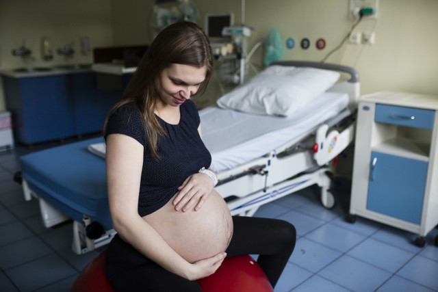 Warsztaty przeznaczone są dla kobiet w ciąży i mam dzieci w wieku do pierwszego roku życia.