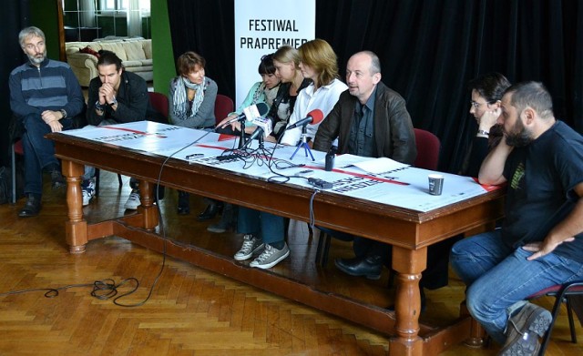 13 października odbędzie się premiera spektaklu "Truskawkowa ...