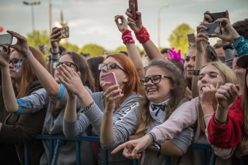 Dni Kwidzyna 2017. Tłumy fanów na koncercie Dawida Kwiatkowskiego [ZDJĘCIA]