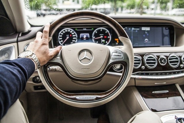 Drogie auta stanowią aż dwie trzecie całego segmentu dóbr luksusowych