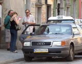 Krosno: 21-latek zaatakował taksówkarza
