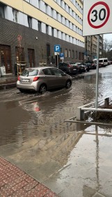 Kraków. Wyremontowana ul. Pomorska zasłużyła na swoją nazwę. I utonęła pod wodą