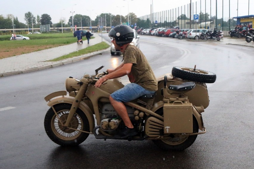 Dni Świdnika 2018. Zlot motocykli WSK, parada i koncert Acid Drinkers (ZDJĘCIA, WIDEO)