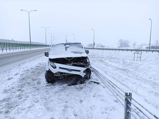 Na węźle Lisewo autostrady A1 doszło do wypadku. Jedna osoba jest w szpitalu