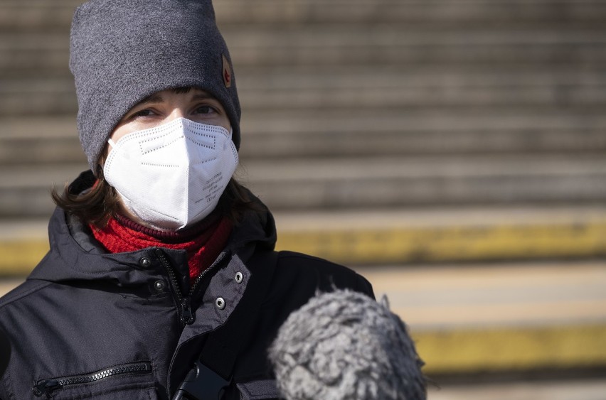 Smog w Warszawie. Aktywiści żądają zakazu palenia węglem i drewnem w stolicy. ''Mamy prawo do czystego powietrza!'