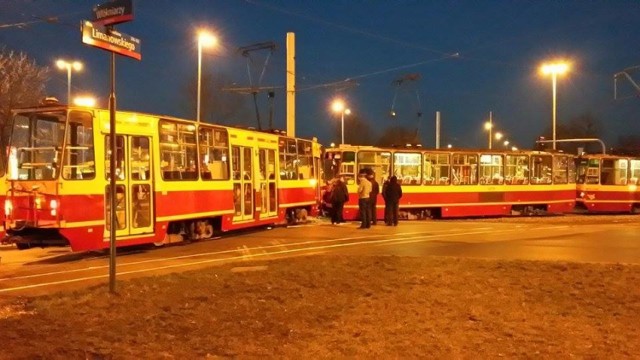 Wypadek na Limanowskiego i al. Włókniarzy w Łodzi