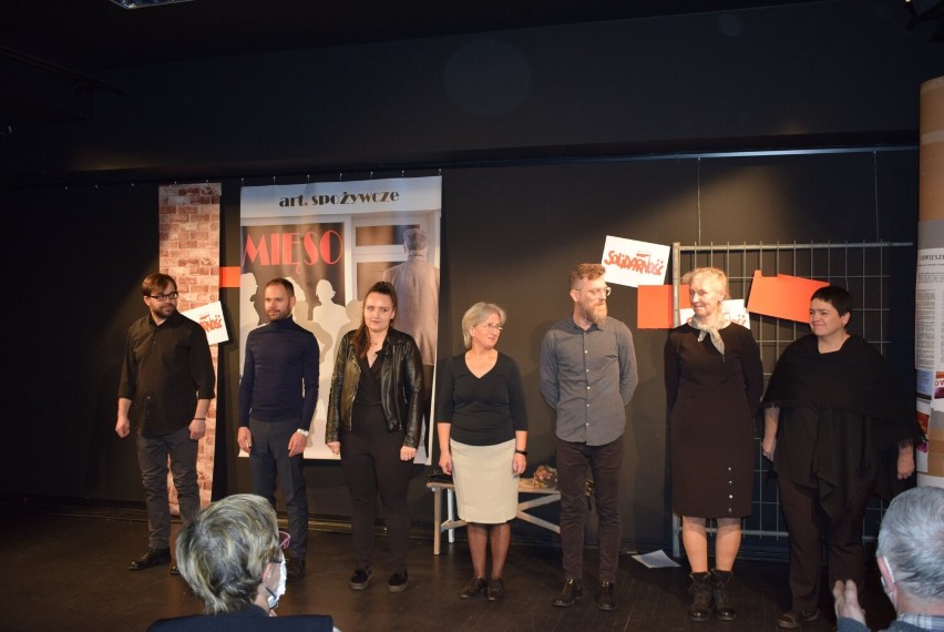 „Przywracanie porządku wg Barańczaka” - program poetycki Sceny Poezji w MDK w Radomsku 