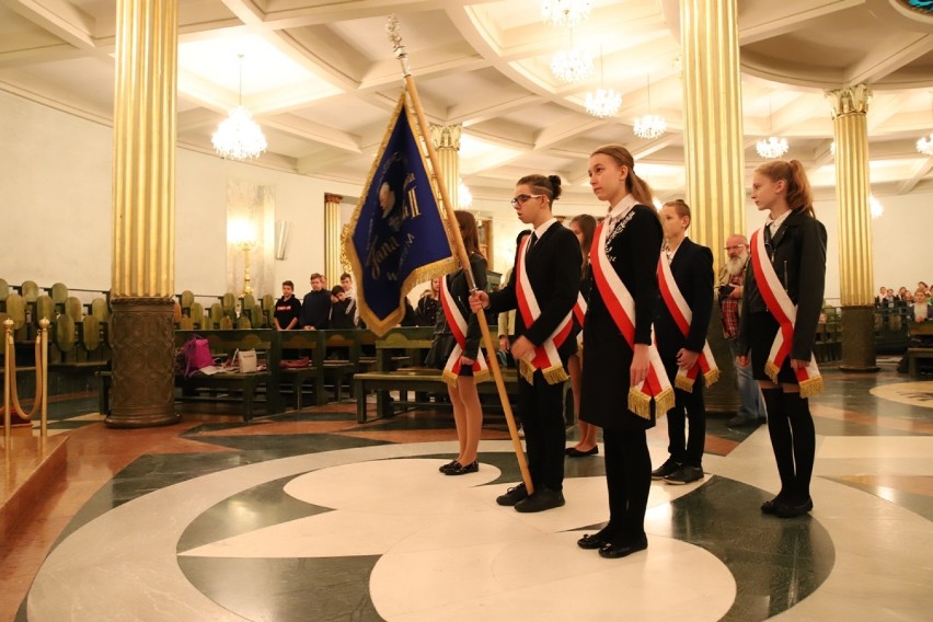 Uczniowie Szkoły Podstawowej im. św. Jana Pawła II w Wysokiem przybyli do sanktuarium w Licheniu 