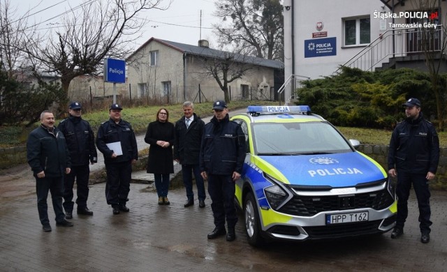 "Kijanka" została zakupiona ze środków przekazanych przez gminę Zbrosławice oraz z budżetu Komendy Głównej Policji.