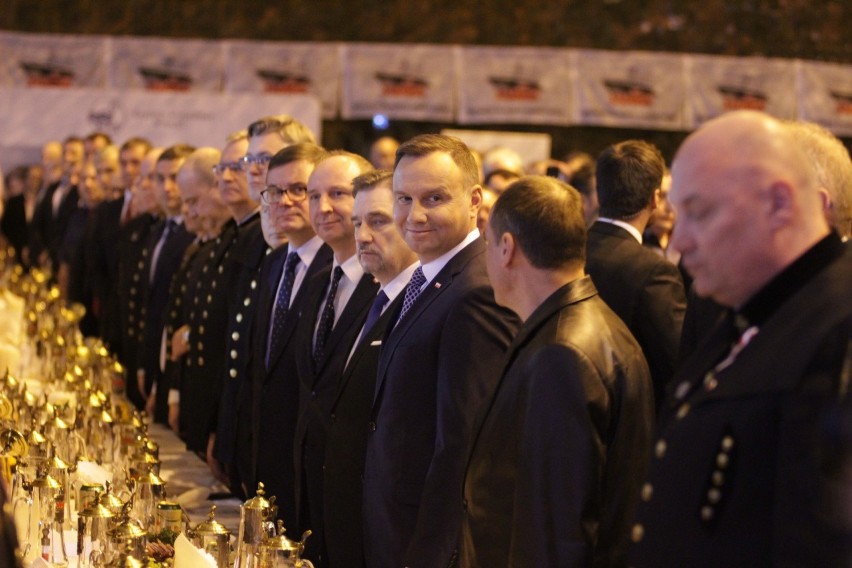 Pretendent Andrzej Duda przyjechał do hali MOSiR w Zabrzu....