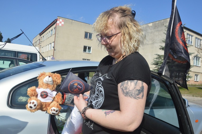 Motocykliści z Miastka ponownie zorganizowali Motozające. Było bez pompy ale paczki dotarły nie tylko do szpitala (zdjęcia)