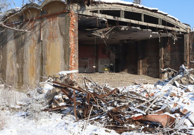 Ruina dawnego kina "Odeon" nie będzie już straszyć na Glinicach w Radomiu.
