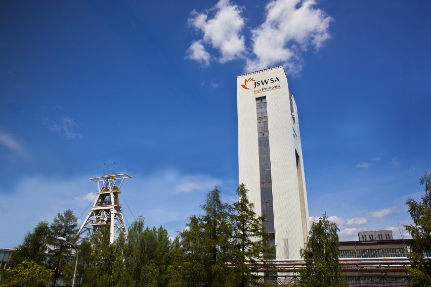 JSW: przybywa zakażonych górników w Pniówku.